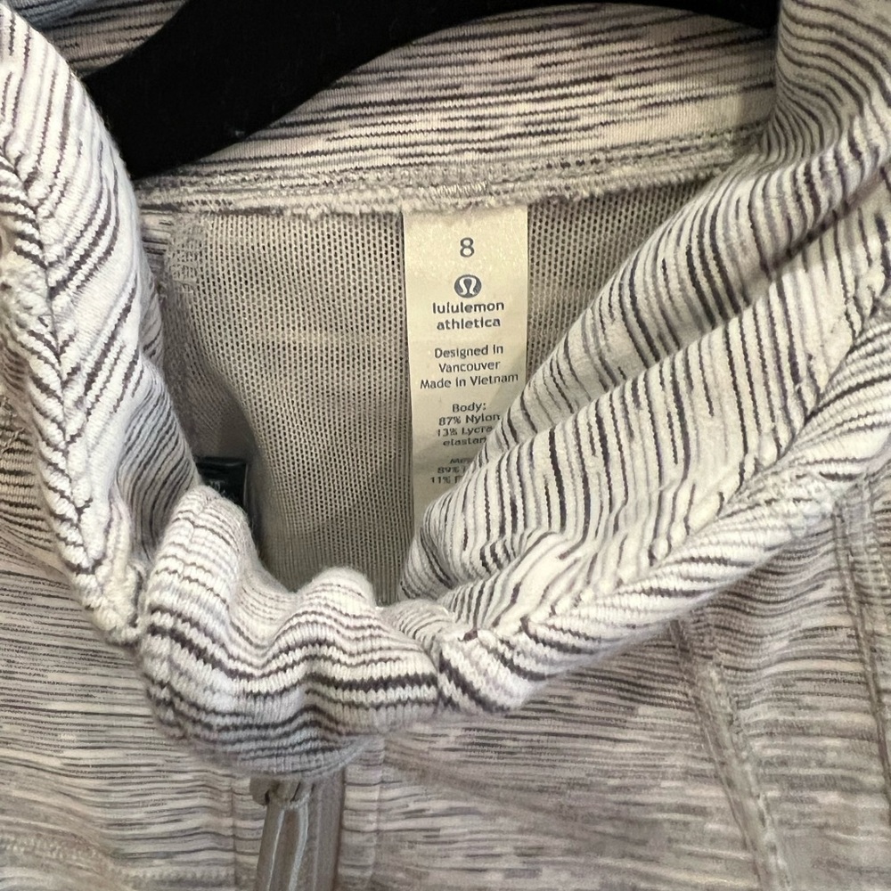 Lululemon define jacket - Picture 2 of 4